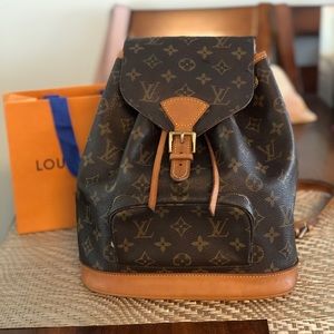 Louis Vuitton Montsouris MM